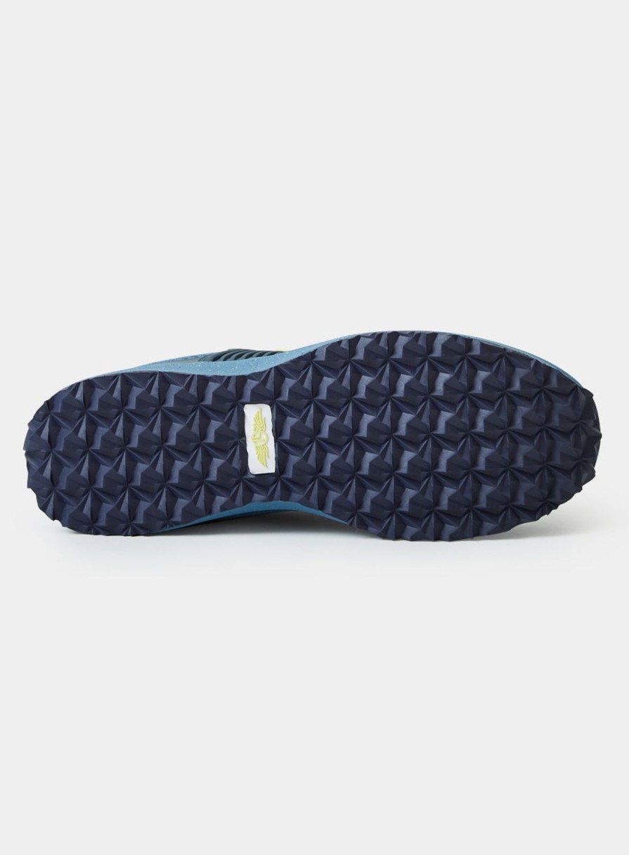 Footwear Straight Down Hybrid Footwear | Moonlight V2 Shoe